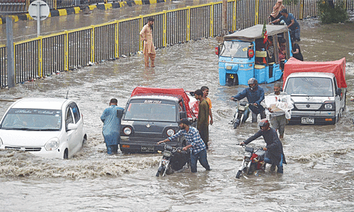 You are currently viewing Monsoon rains wreak havoc across Pakistan, 21 dead in two days