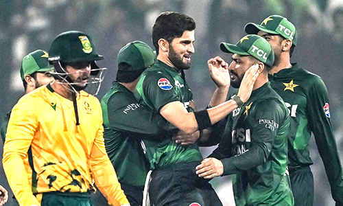 Read more about the article Pakistan Clinch Thrilling Win to Lead 1-0 in ODI Series — A Powerful Comeback