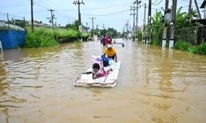 Read more about the article Sri Lanka Emergency Declared After 100 death Negative Floods and Mudslides 