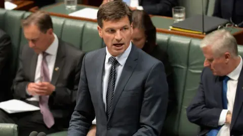 Why Powerful Voices Praise Angus Bold Comments on Leadership New Move 2026