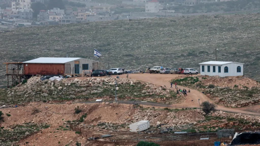 Palestinians Warn 1 New Israeli Move in West Bank Is a Harsh Step Toward Annexation