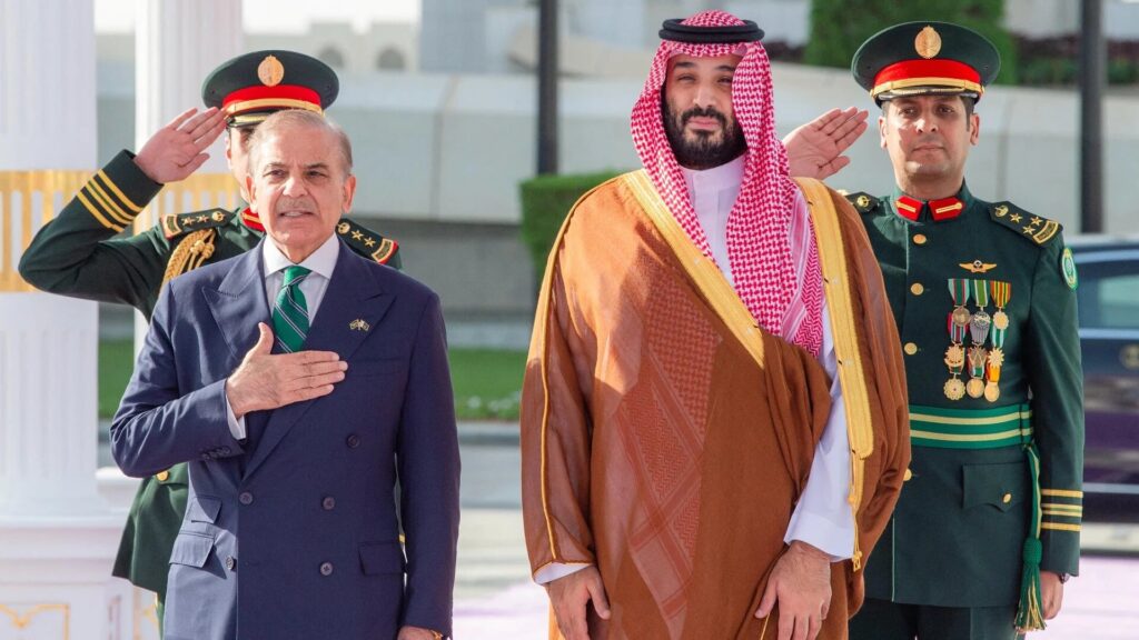 Saudi Pakistan Defense Chiefs Plan 7 Strong Steps Against Iran Threat