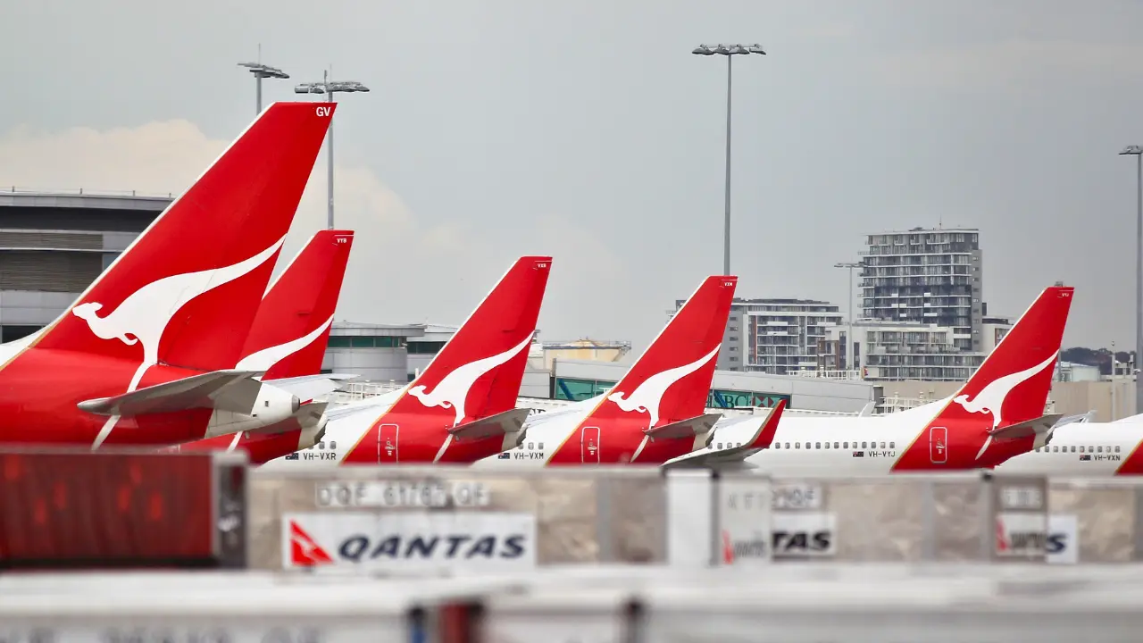You are currently viewing Qantas Makes 5 Urgent Changes to Europe Flights Amid Middle East Crisis