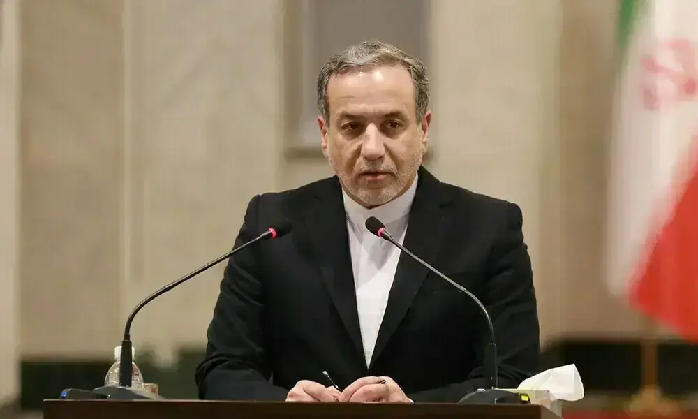 Iran FM Exits Pakistan Heads to Russia for 5 High-Stakes Talks