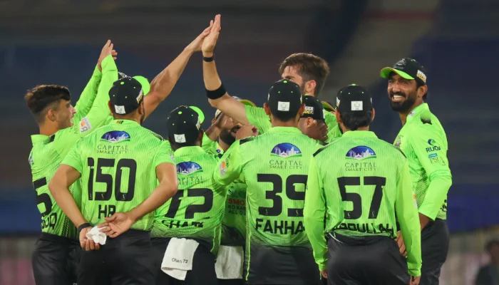 Lahore Qalandars knock Rawalpindi out of PSL 11 with dominant winshock