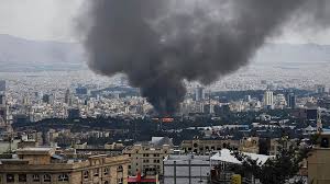 U S Iran Eye 2-Phase Ceasefire as Trump's 'Hell' Threat Nears