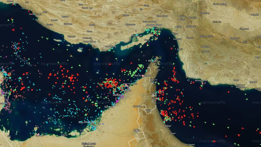 Iran-US Economic Showdown: 5 Dangerous Signals of a Critical Phase